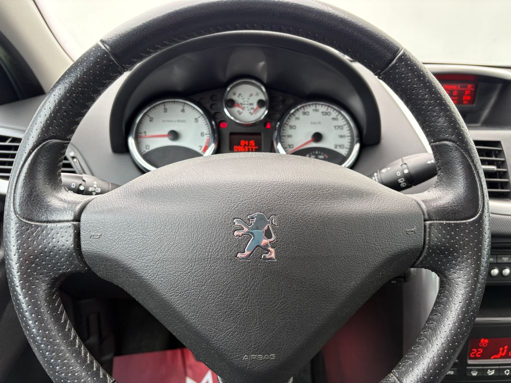 peugeot-207-1-4-70kw-aut-klima - 7