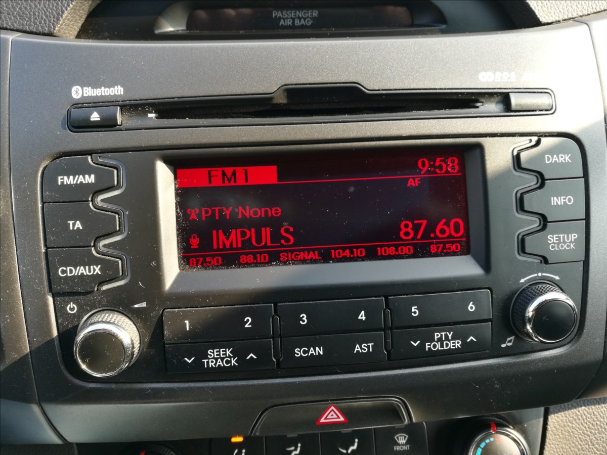 kia-sportage-1-7-crdi - 7