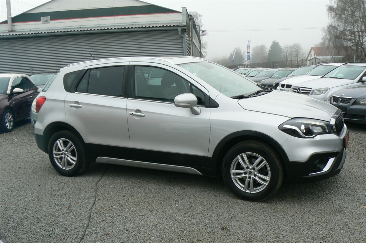 suzuki-sx4-s-cross-1-4-boosterjet-4x2 - 5