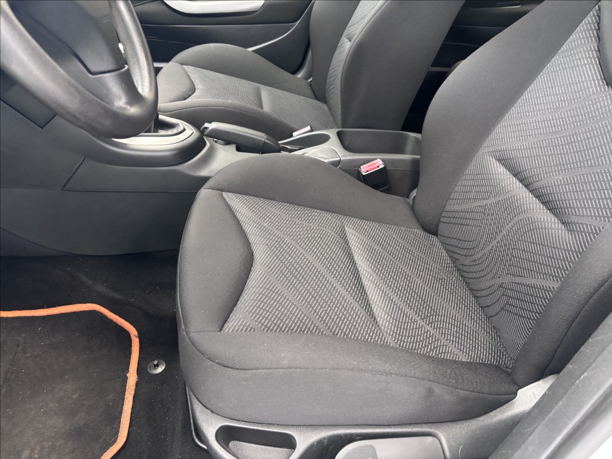 peugeot-308-1-6-vti-120 - 9