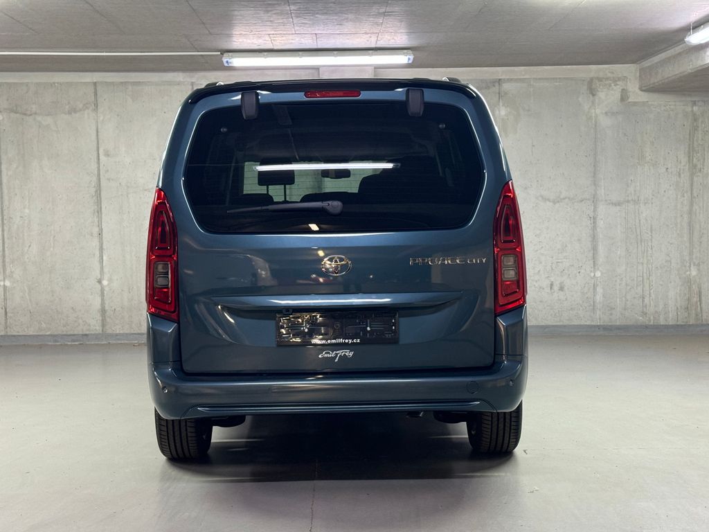 toyota-proace-city-verso-family-1-5-6mt-long-7-mist - 5