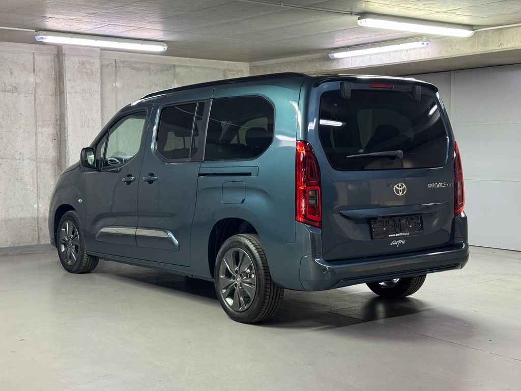toyota-proace-city-verso-family-1-5-6mt-long-7-mist - 6