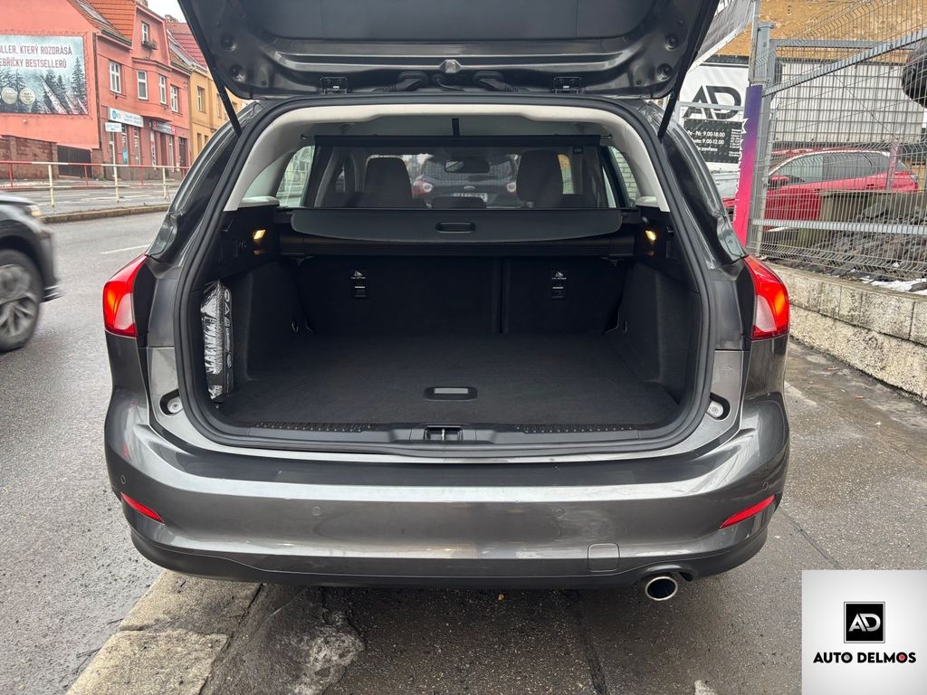 ford-focus-1-5tdci-2022-titanium-1maj-at - 5