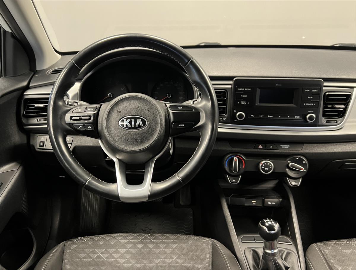 kia-rio-1-2-comfort - 4