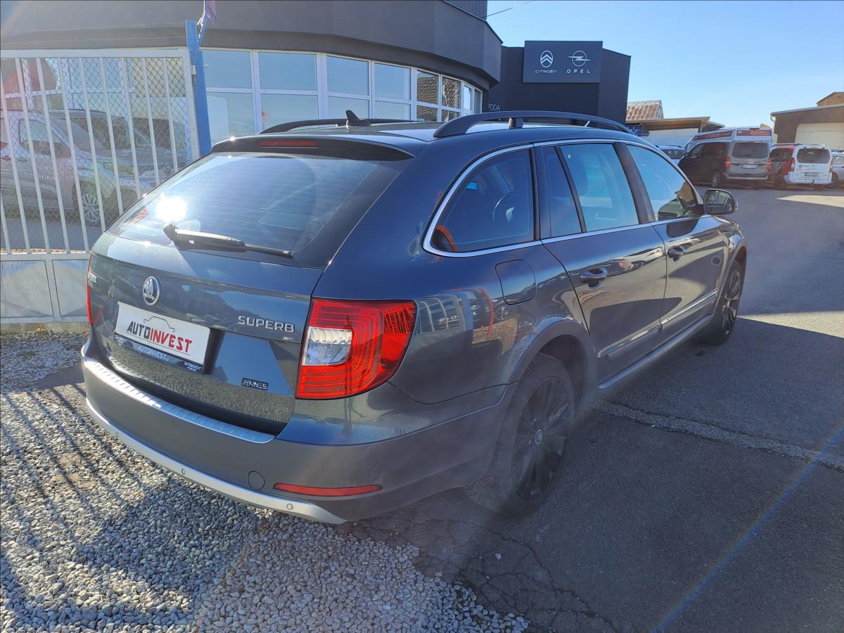 skoda-superb-2-0-tdi-dsg - 2