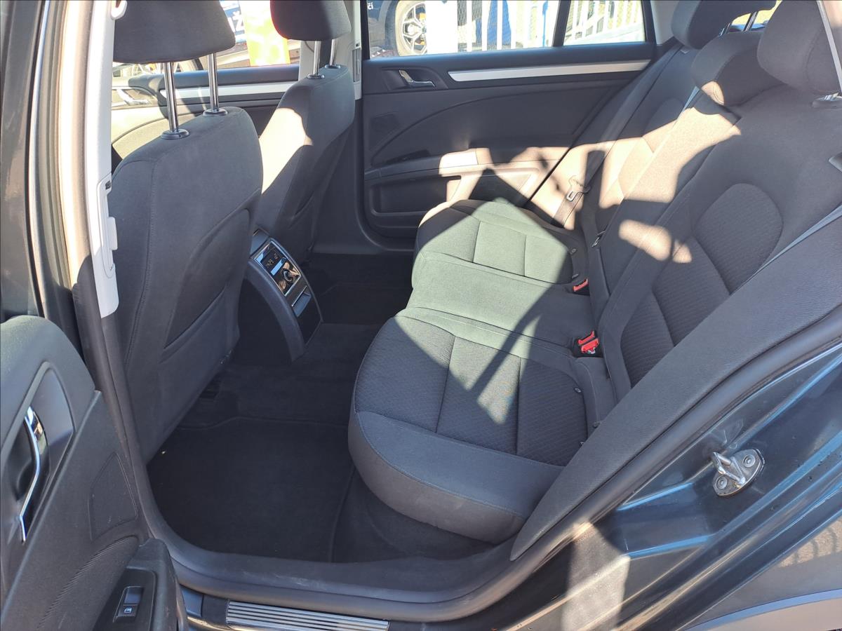 skoda-superb-2-0-tdi-dsg - 5