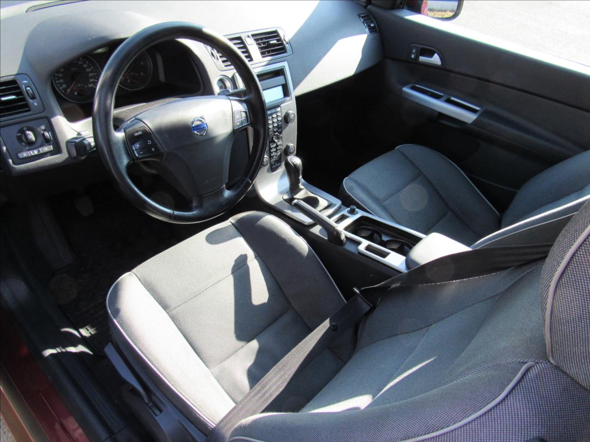 volvo-c30-1-6-d-80kw - 8