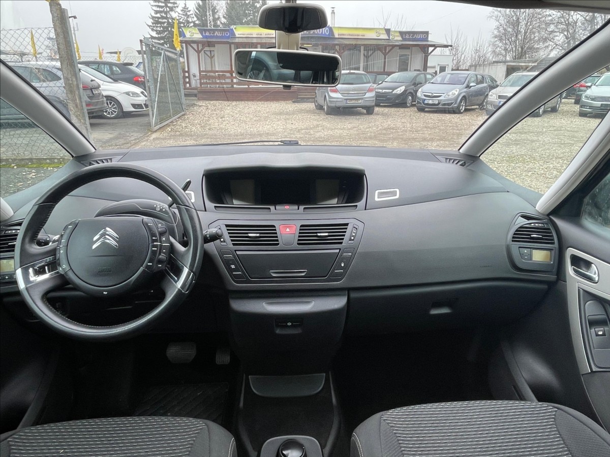 citroen-c4-picasso-1-6-thp - 6
