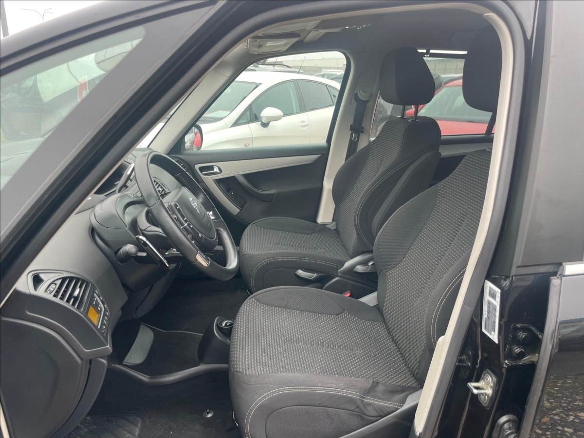citroen-c4-picasso-1-6-thp - 9