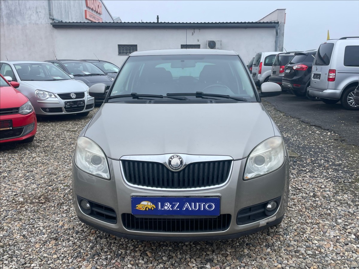 skoda-fabia-1-6-16v-lpg - 1