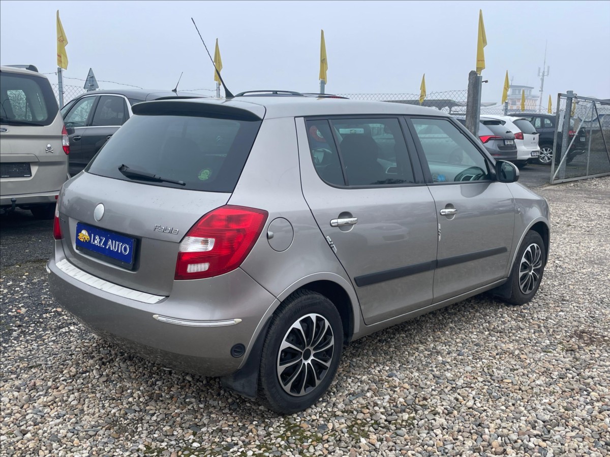 skoda-fabia-1-6-16v-lpg - 5