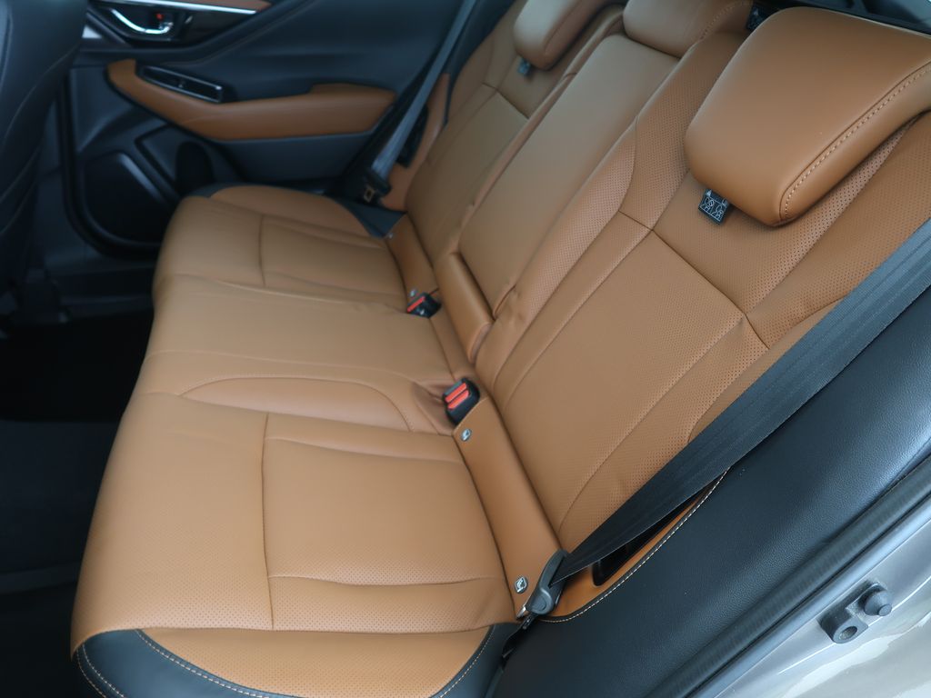 subaru-outback-2-5i-boxer-4x4-cz-1maj-touring - 9