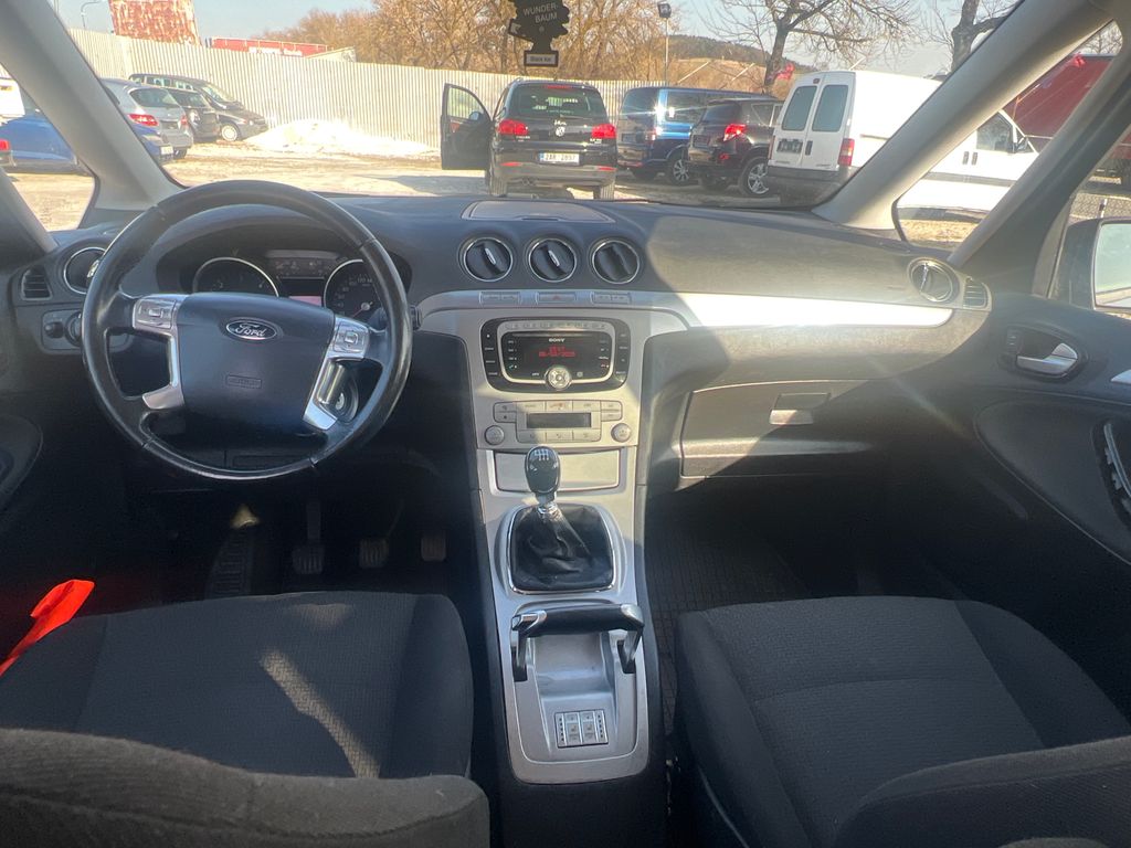 ford-galaxy-2-0-tdci - 6