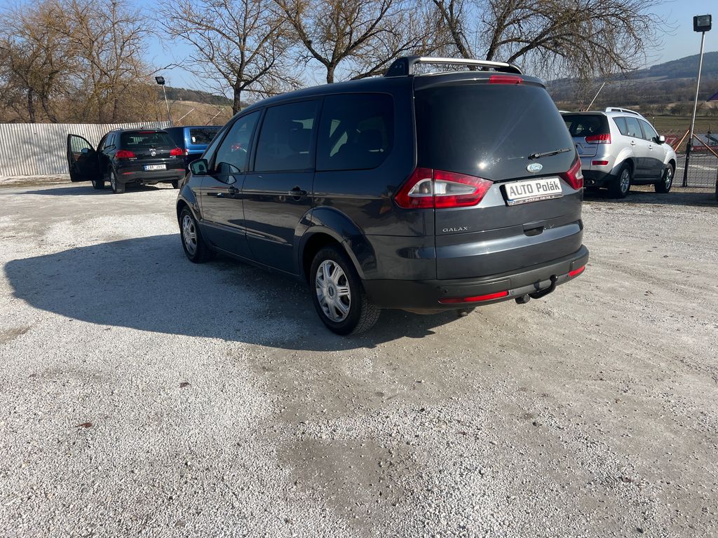 ford-galaxy-2-0-tdci - 8