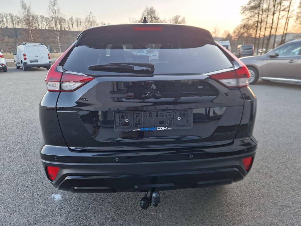 mitsubishi-2-4-phev-4x4-black-edition-dph - 3