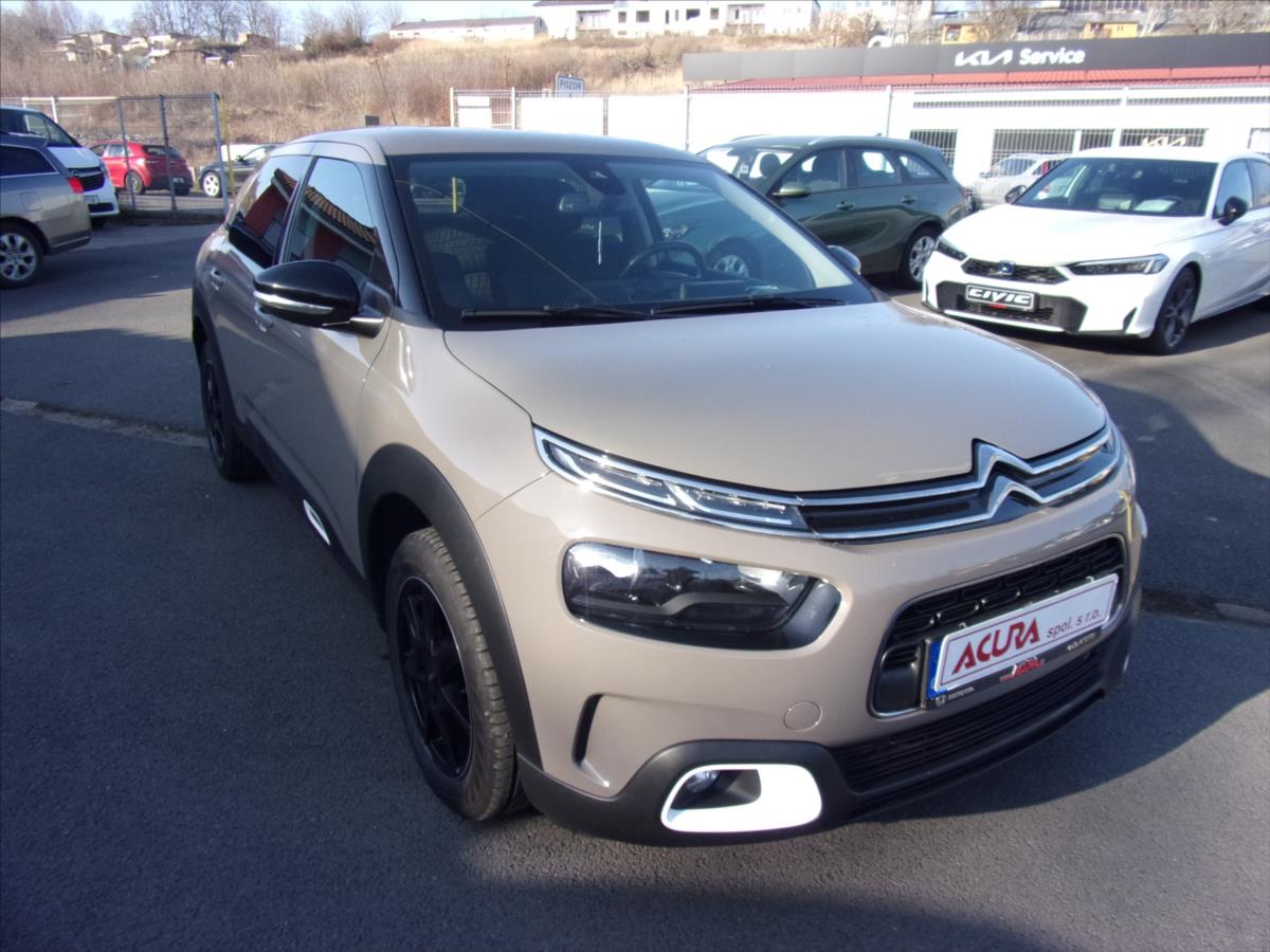 Citroën C4 Cactus 1,2 PT 81kW  ČR
