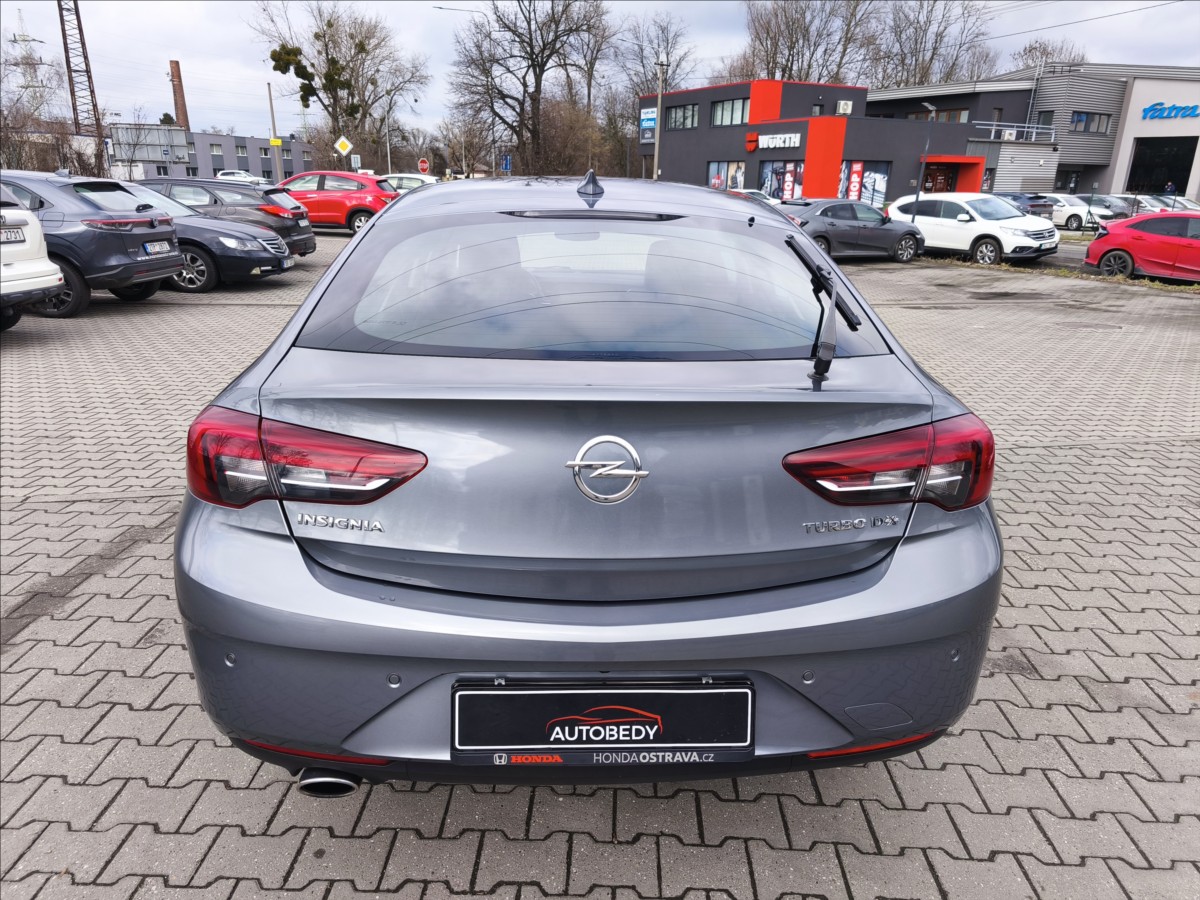 opel-insignia-2-0-tdci-grand-sport-4x4-cr - 3