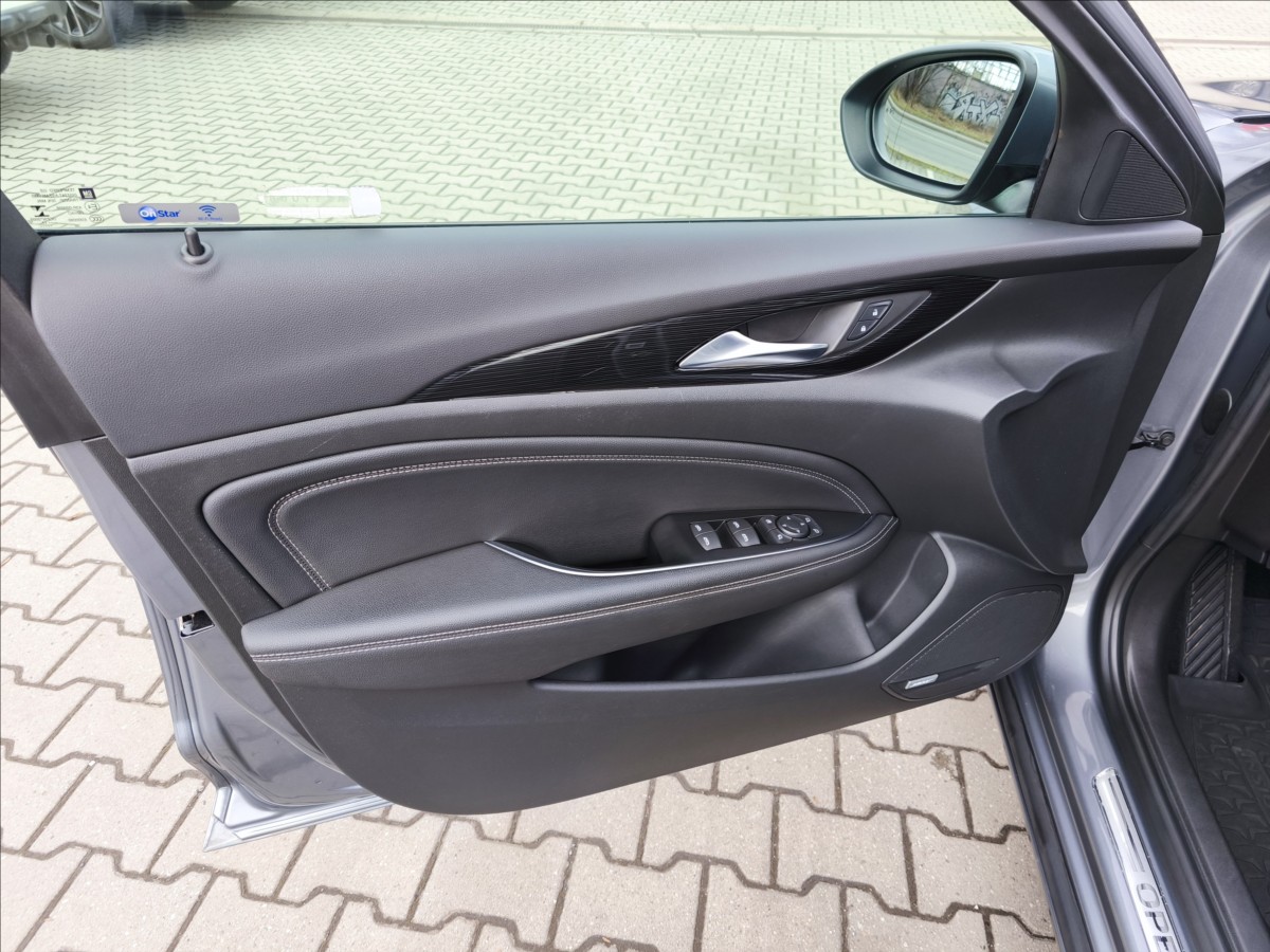 opel-insignia-2-0-tdci-grand-sport-4x4-cr - 9