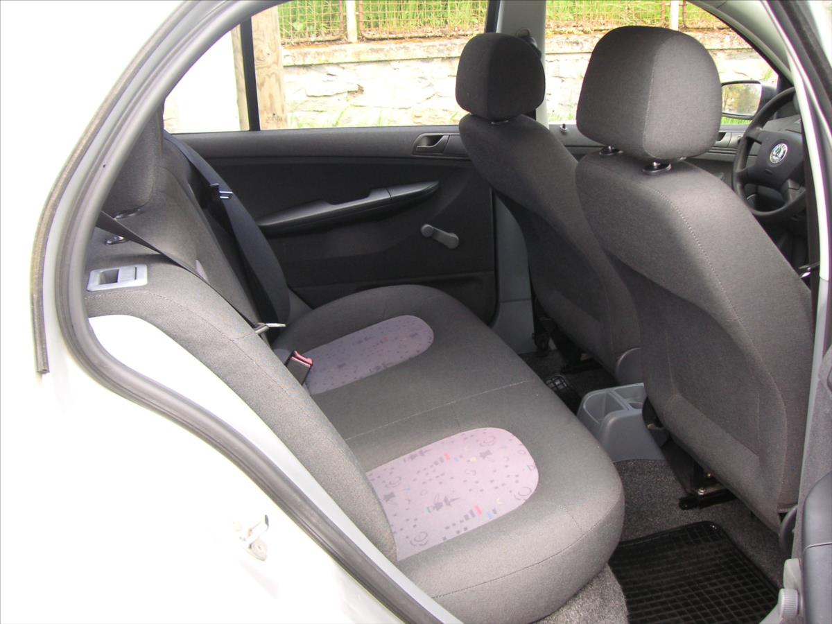 skoda-fabia-1-2-htp-serviska - 9