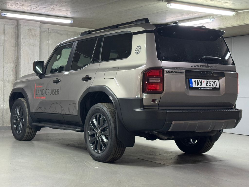 toyota-land-cruiser-executive-2-8l-diesel-48v-mhev - 6