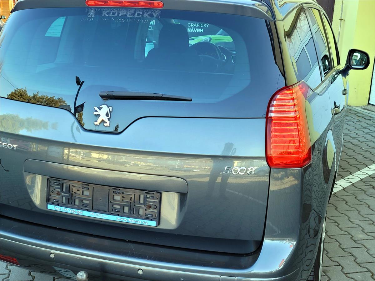 peugeot-5008-1-6-t-sw-digiklima - 8