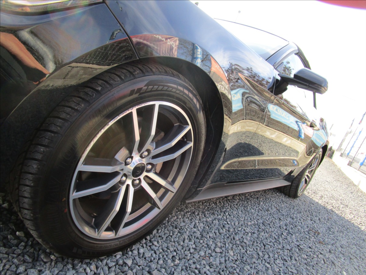 ford-mustang-cabrio-2-3-ecoboost-231kw-automat - 7