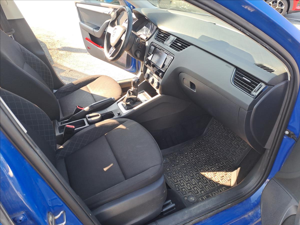 skoda-octavia-1-5-tsi-1-majitel-koupeno-cz - 7