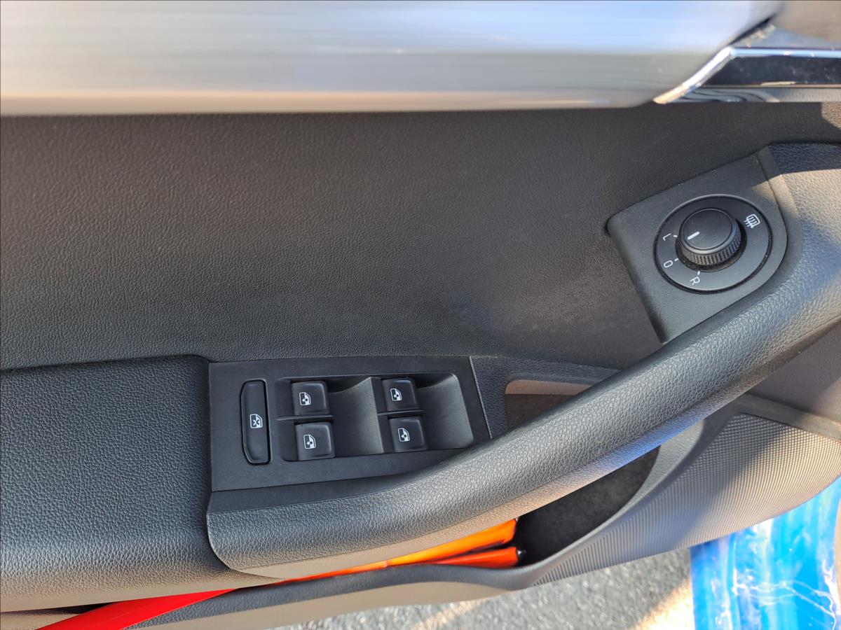 skoda-octavia-1-5-tsi-1-majitel-koupeno-cz - 9