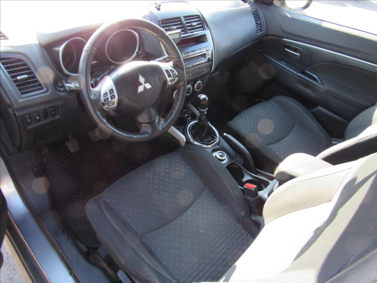 mitsubishi-asx-1-8-di-d-110kw-4x4 - 8