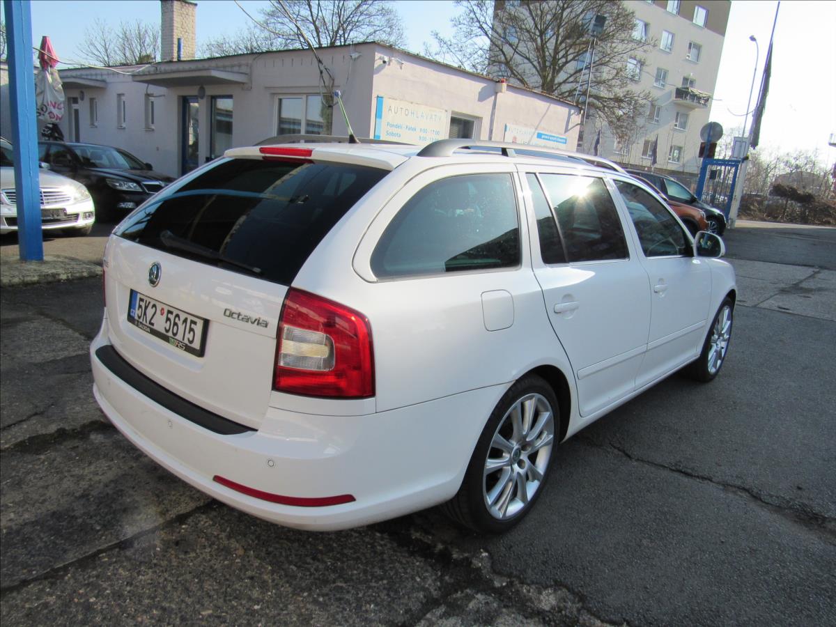skoda-octavia-2-0-tsi-rs-147kw-combi - 5