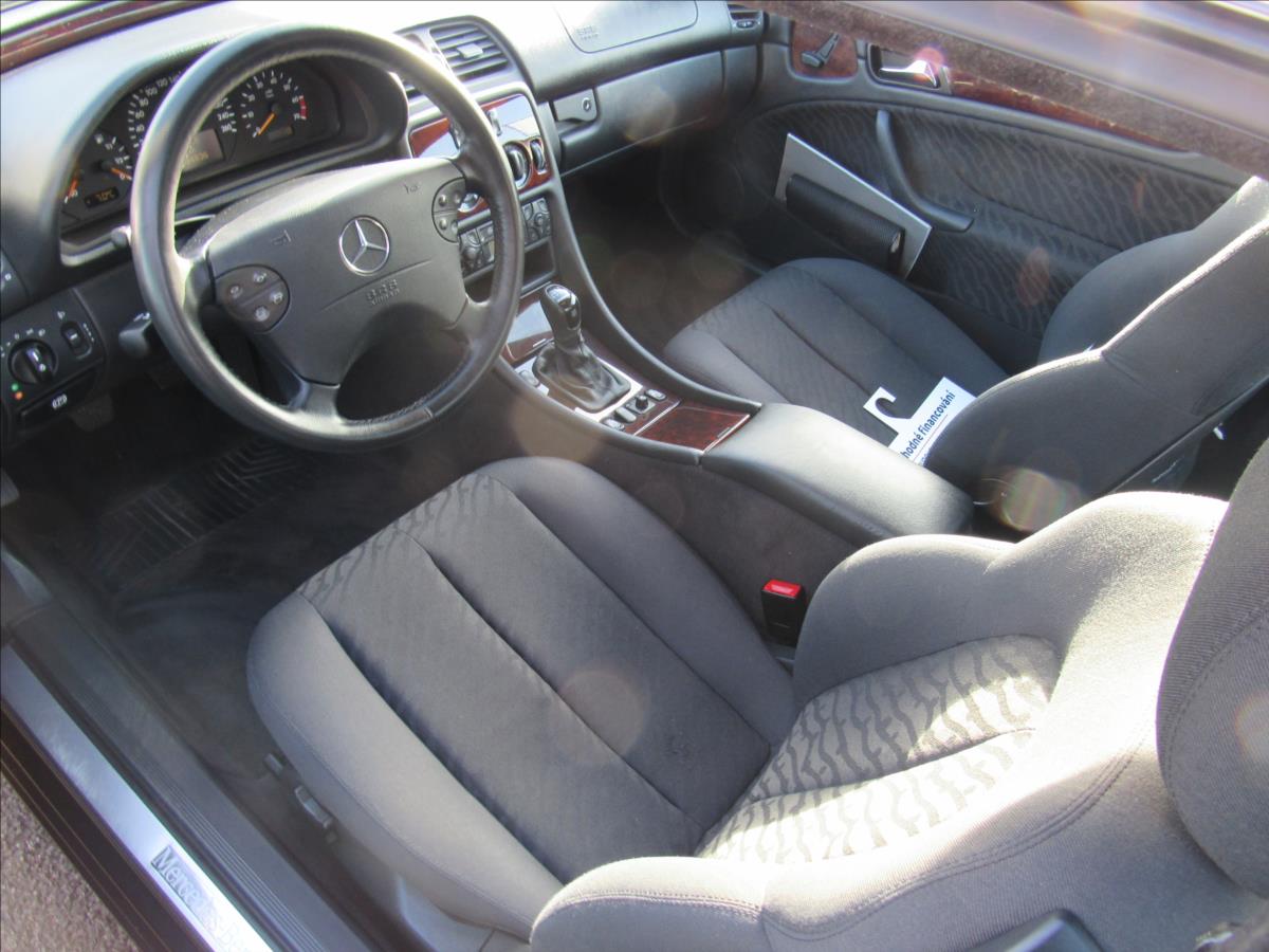 mercedes-benz-clk-2-0-clk-200-kompresor-perfektni-stav - 8