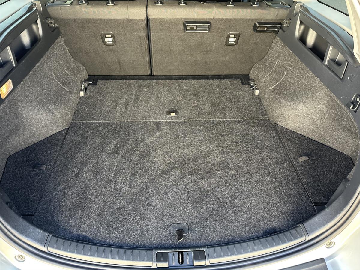 toyota-auris-1-6-exclusive-tazne - 4