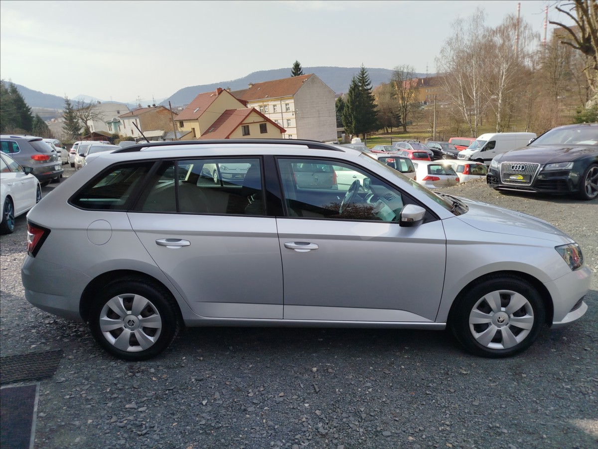 skoda-fabia-1-4-tdi-66kw-servis-pouze-skoda - 6