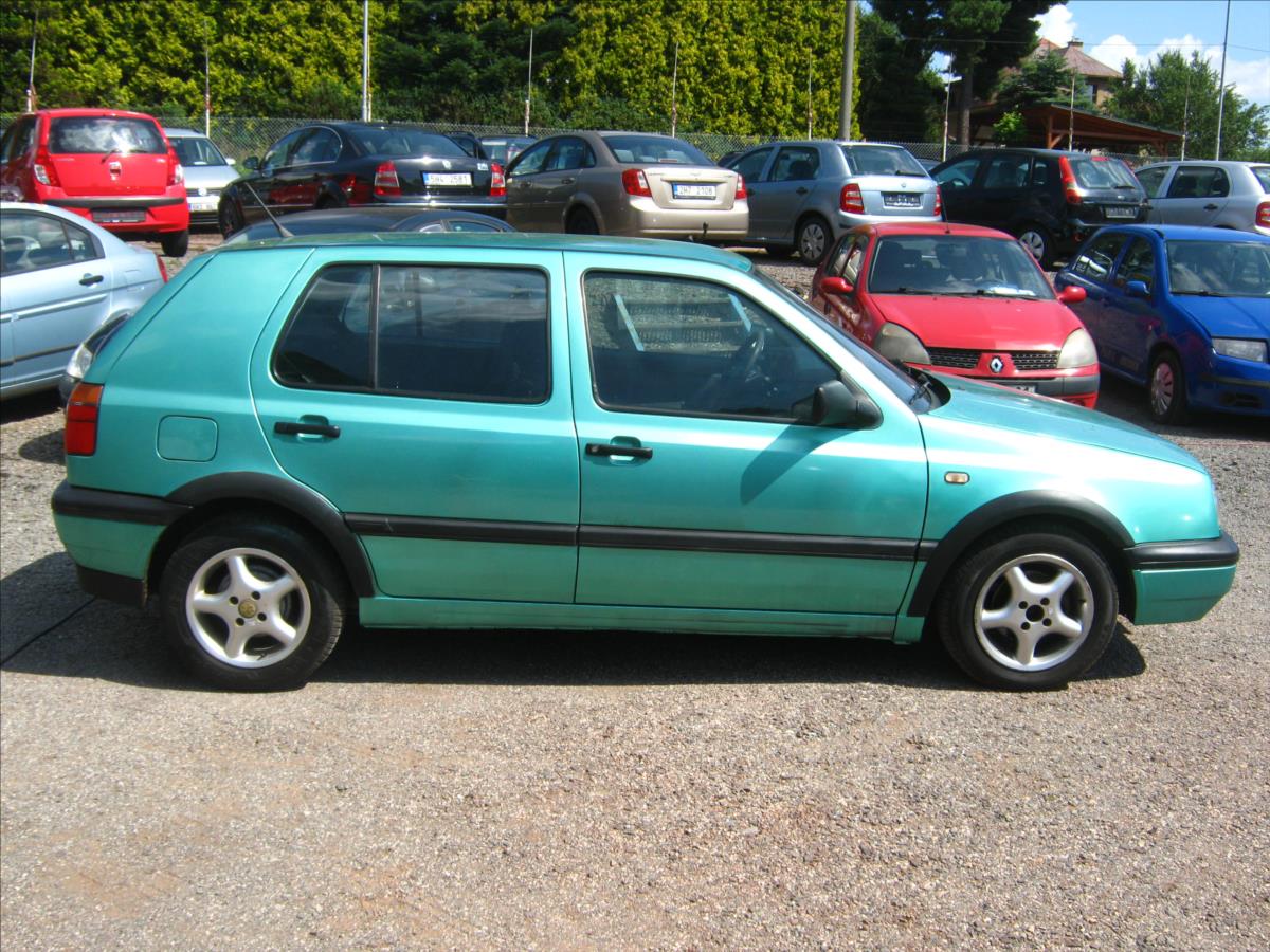 volkswagen-golf-1-9-td-cl - 6