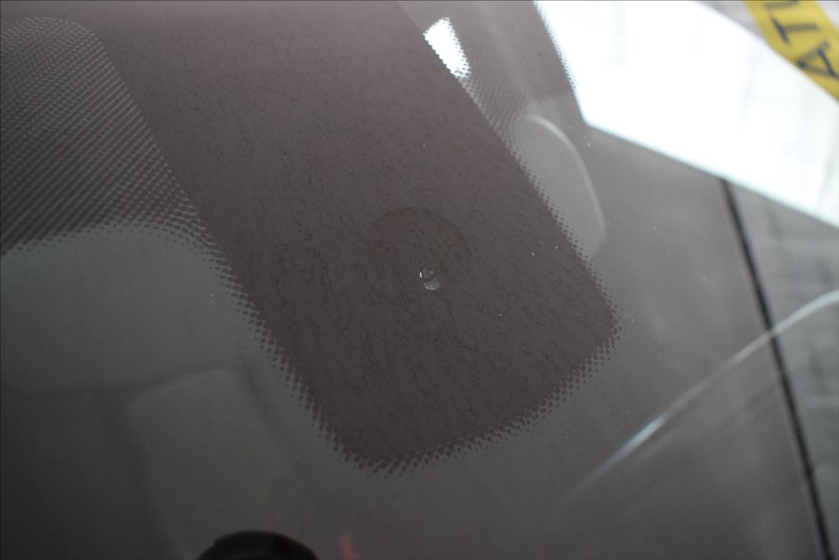 bmw-rada-3-320i-po-velkem-servisu - 7