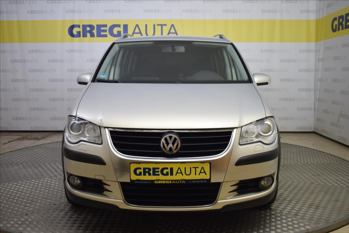Volkswagen Touran 1,4 TSi CROSS PR.SERVIS