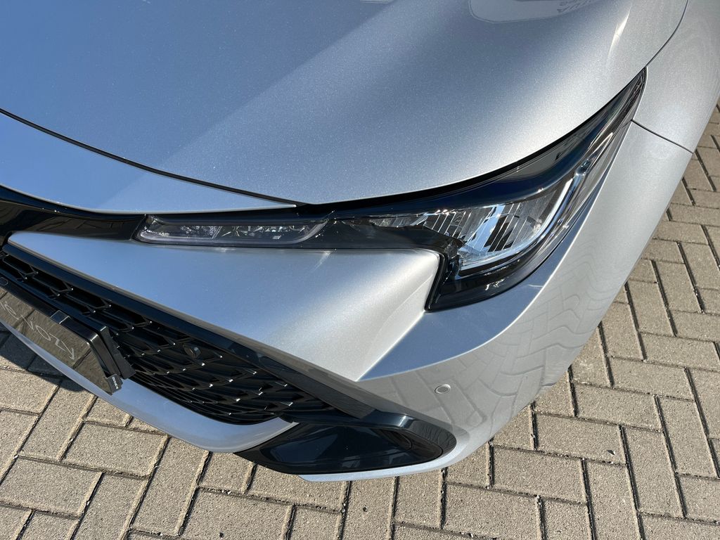 toyota-corolla-1-8-hybrid-comfort-tech-ts - 9