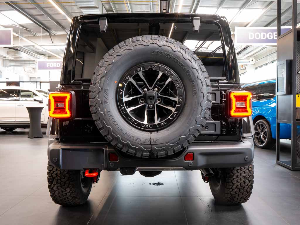 jeep-wrangler-3-6-v6-rubicon-x-navijak - 4