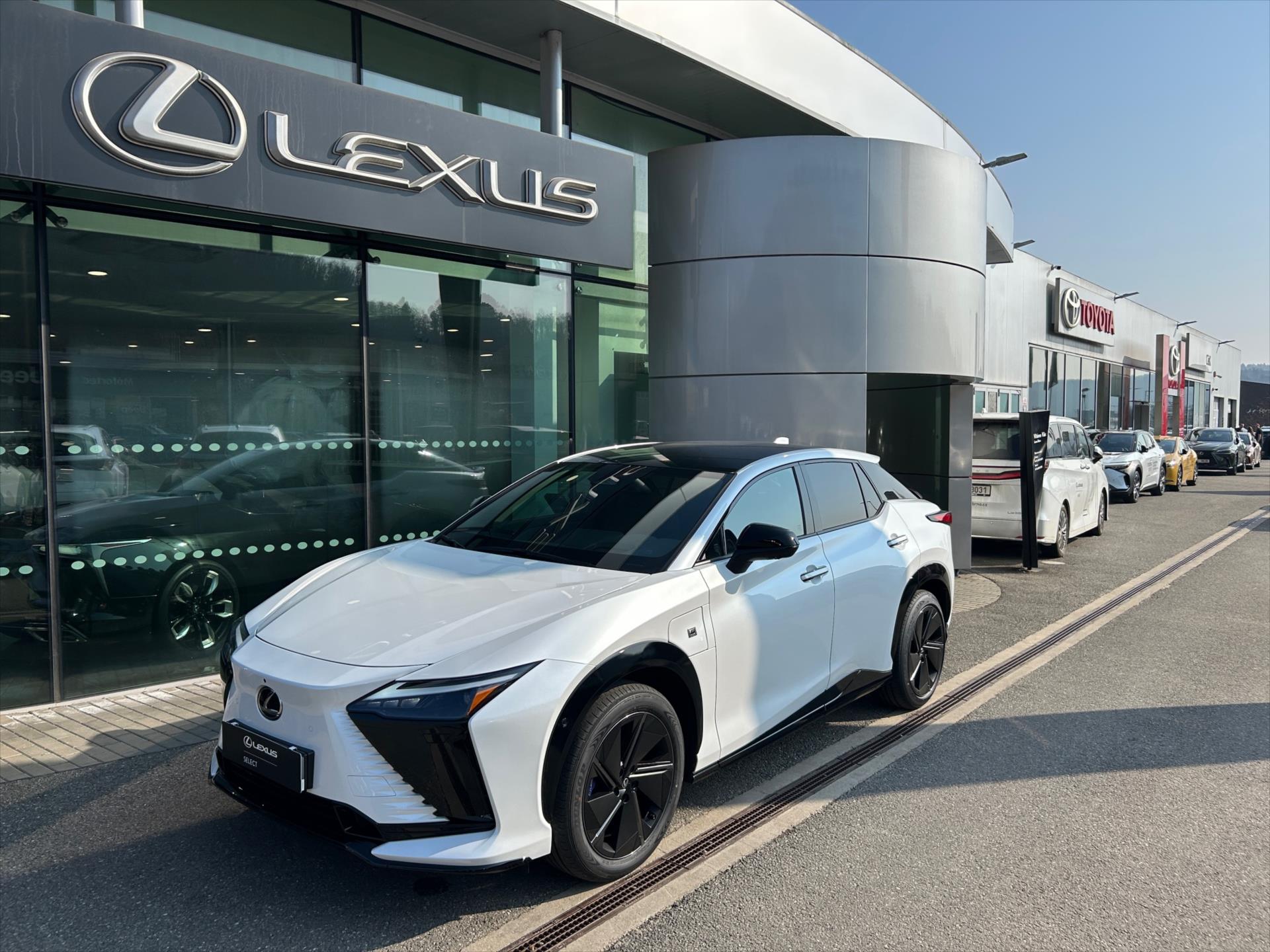 Lexus 0,0   RZ 550e F Sport Top