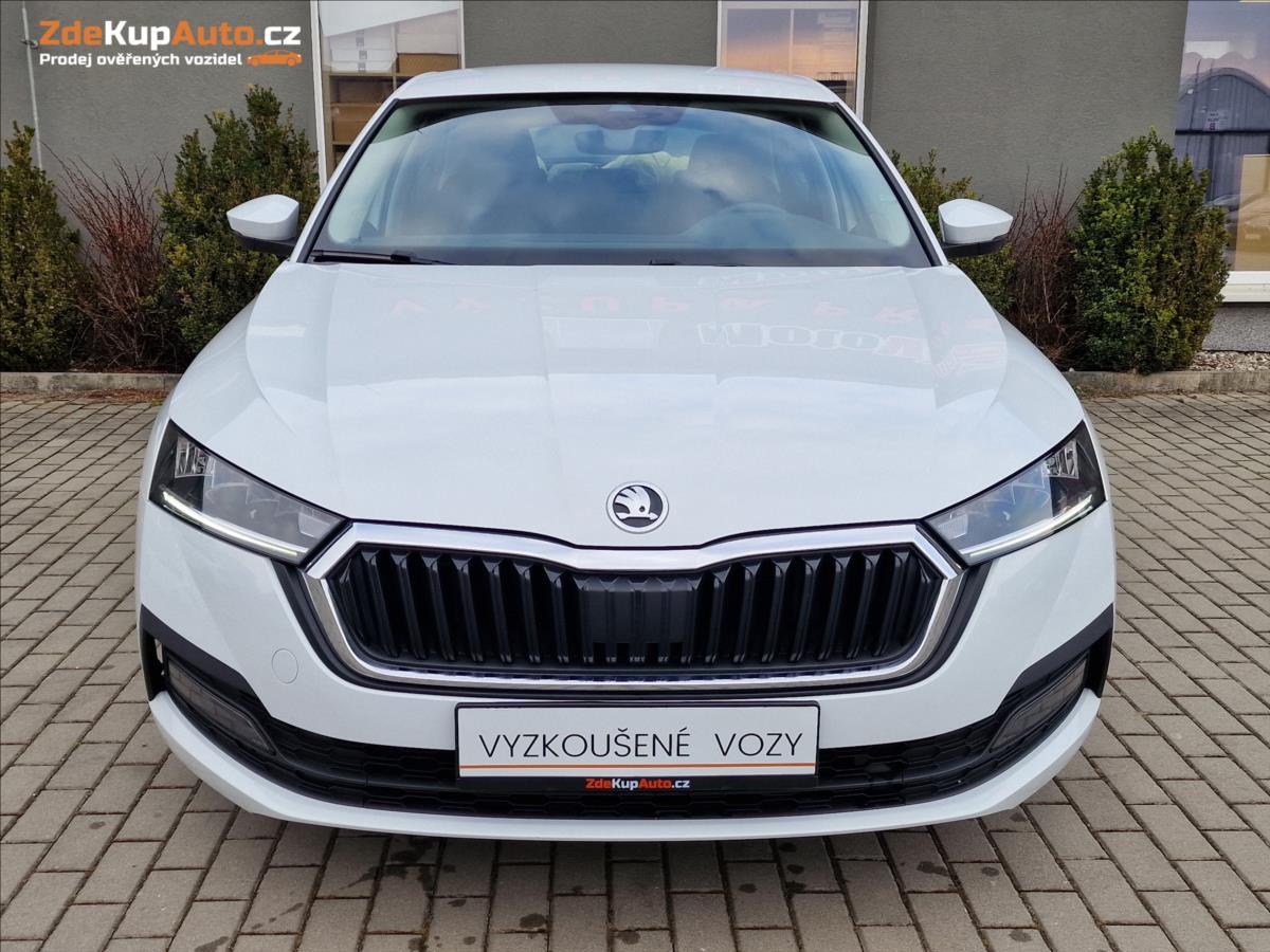 skoda-octavia-1-0-tsi-81kw-puvod-cr-1-maj - 3