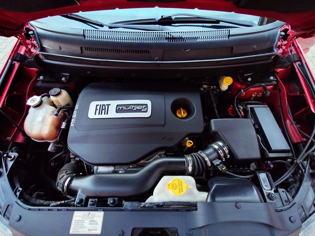 fiat-freemont-2-0-multijet-125-kw-cross - 8
