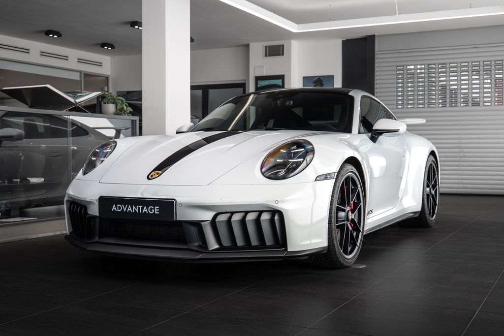 Porsche 911 (992.2) Carrera GTS BOSE/Matri