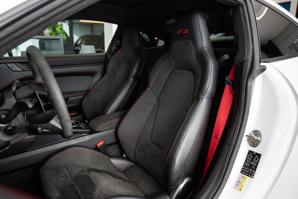 porsche-911-992-2-carrera-gts-bose-matri - 7