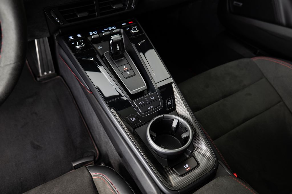 porsche-911-992-2-carrera-gts-bose-matri - 9