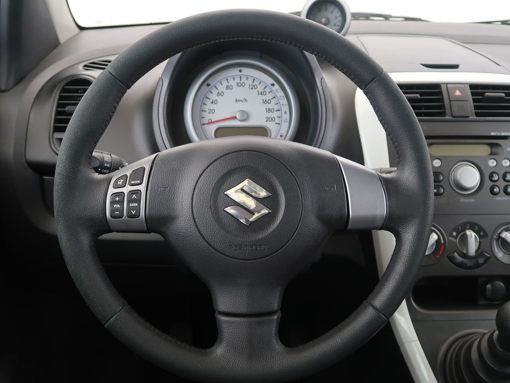 suzuki-splash-1-0vvt-50kw-manual-ac-cz - 8