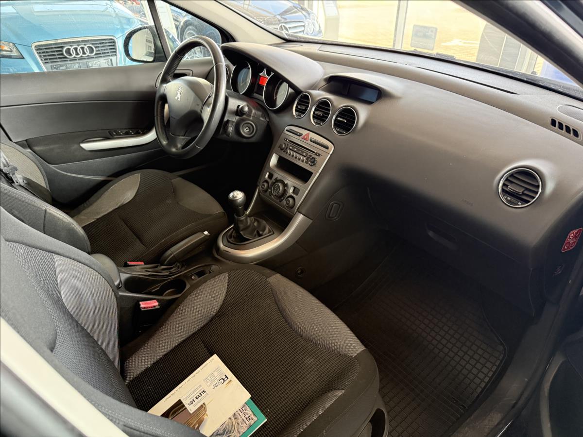 peugeot-308-1-6-sw-68kw-serviska-7-mist - 7