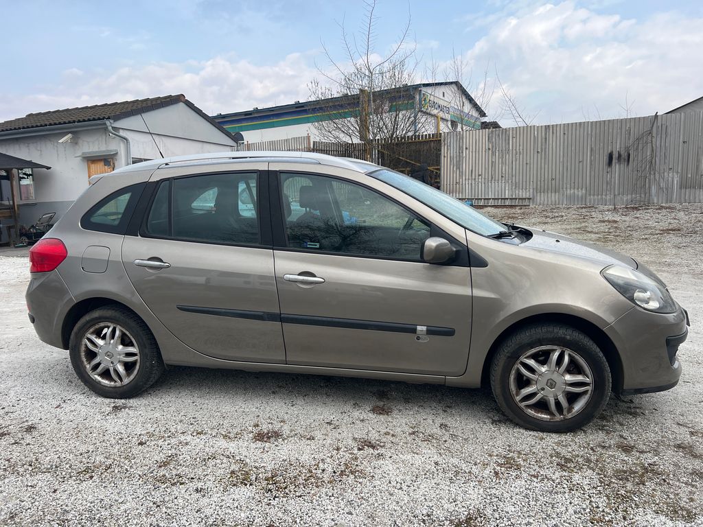 renault-clio-1-5-dci - 3