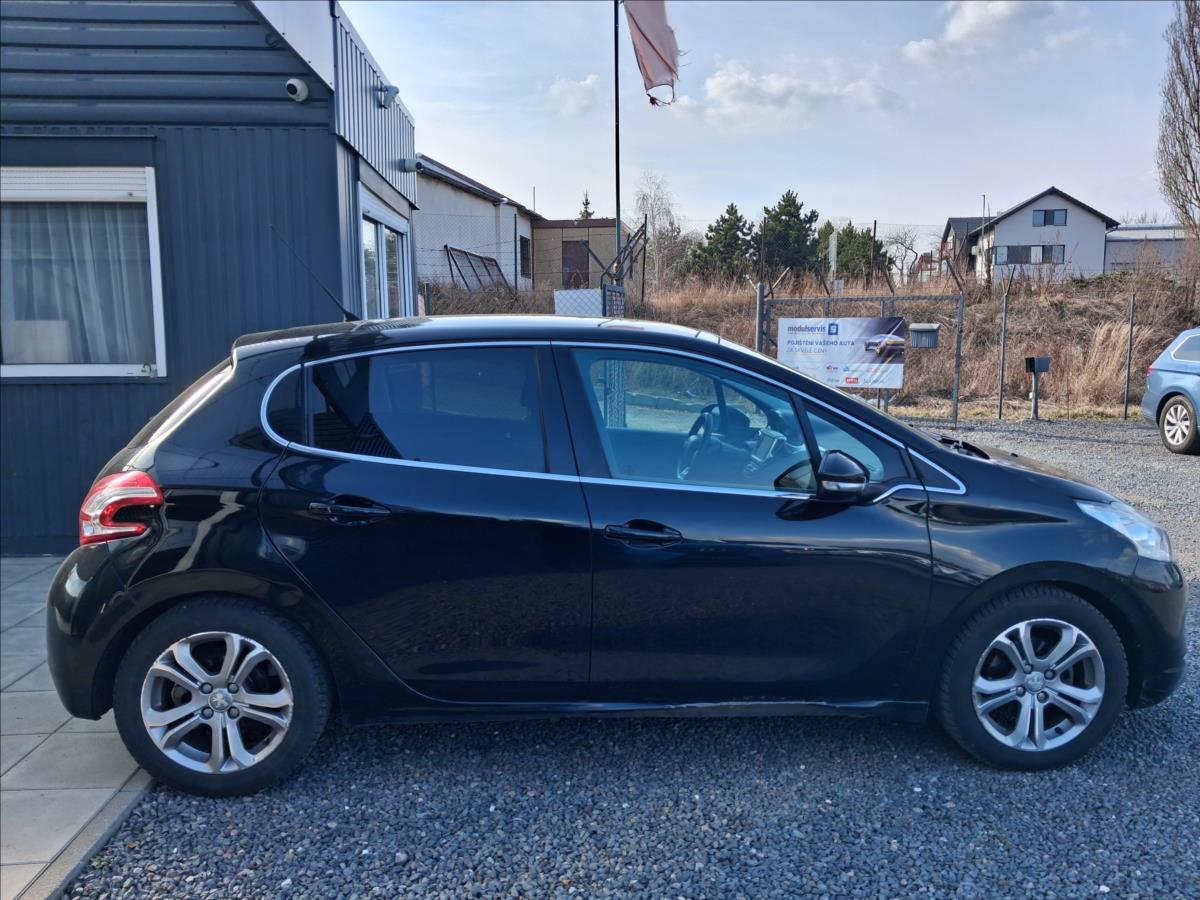peugeot-208-1-6-hdi-84-kw-6-kvalt - 7
