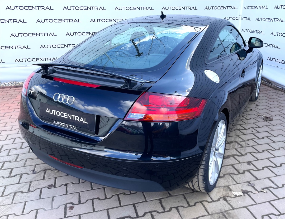 audi-tt-2-0-tfsi-147kw-s-line-serv-kn - 8