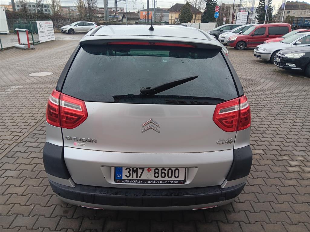 citroen-c4-picasso-1-6 - 4